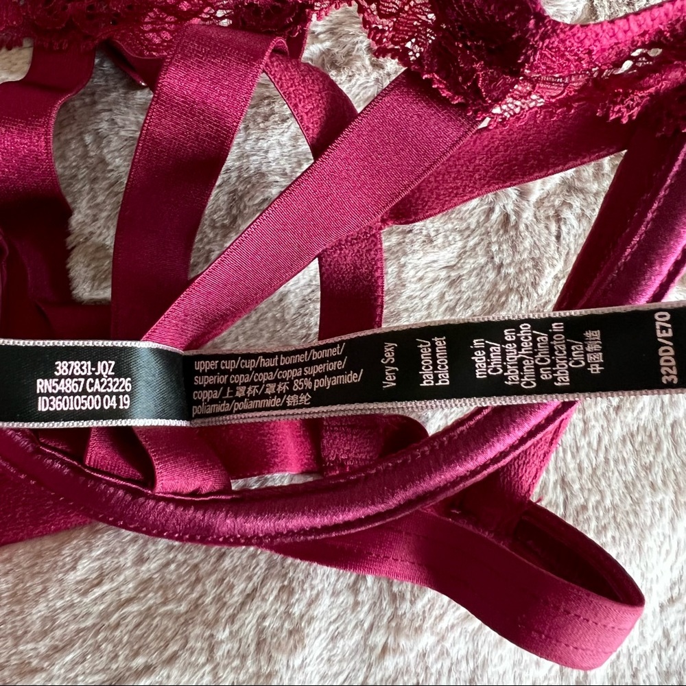victoria's secret | very sexy balconet red strappy bra 32DD - Picture 5 of 5